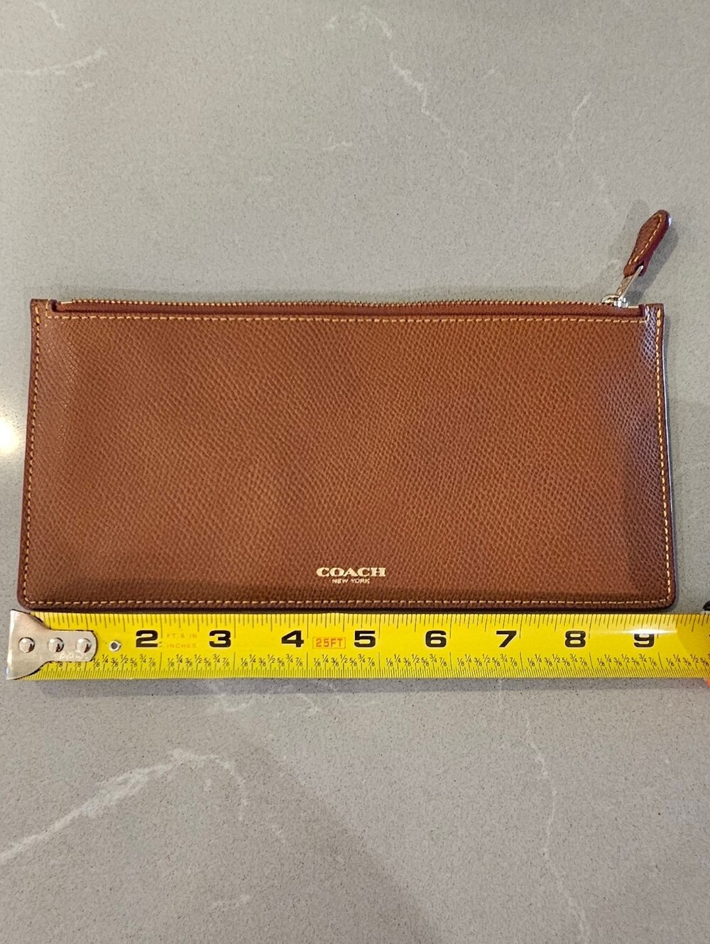 Coach New York Zip Pouch Brown Crossgrain Leather - Picture 6 of 7